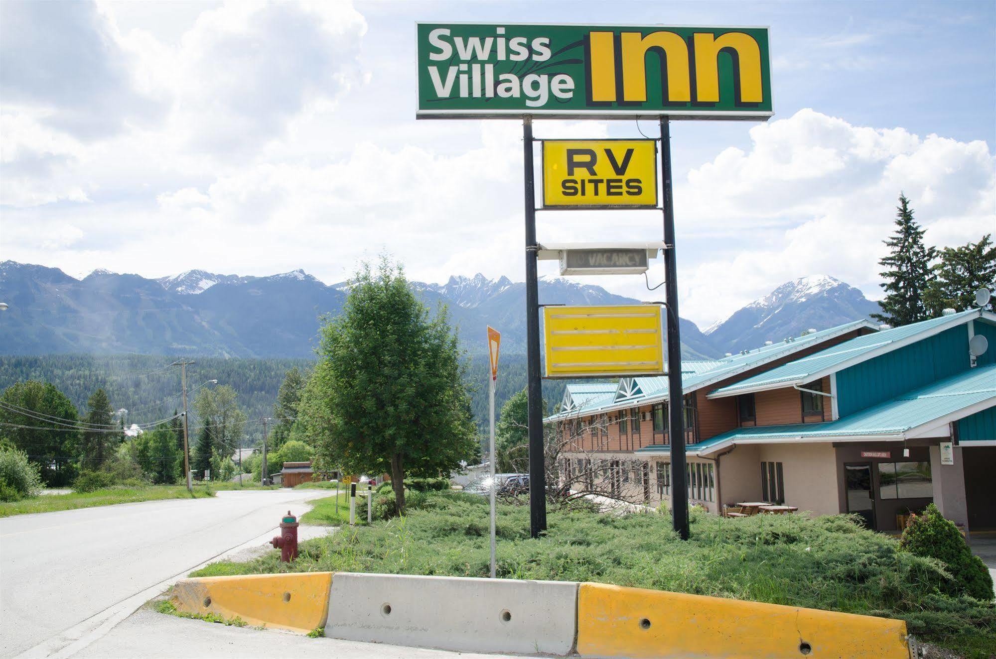 Swiss Village Inn Golden Exterior photo